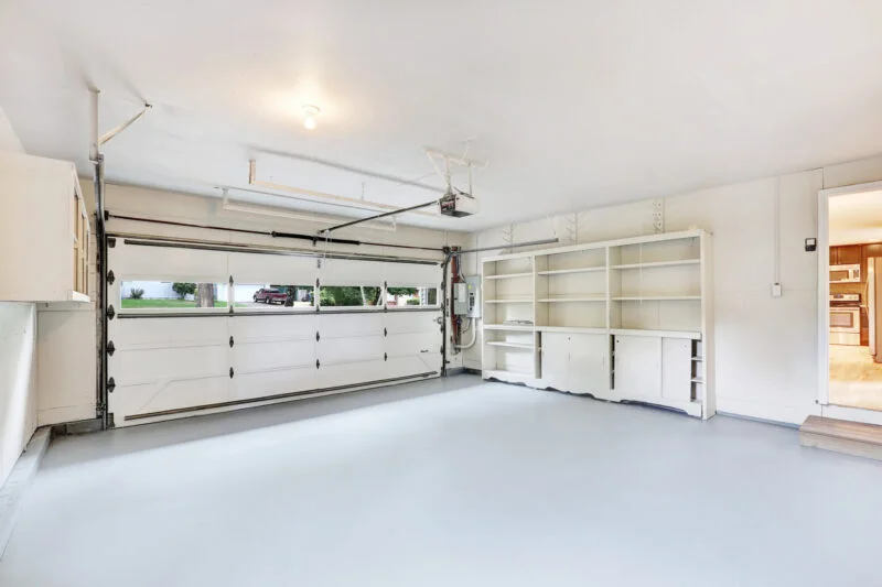 Are you having issues with your garage door sticking or springing open? Click here to learn about how to solve the most common garage door problems.