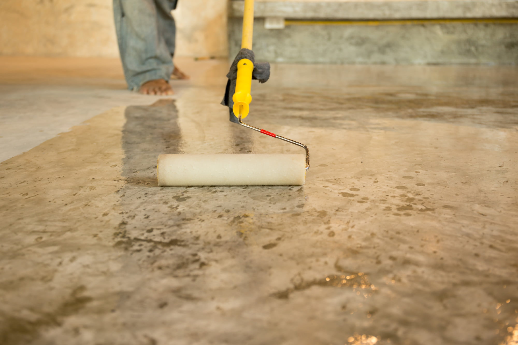 Ready to stop wondering to yourself: what is the best coating for a garage floor? If so, learn more about garage floor coatings today!