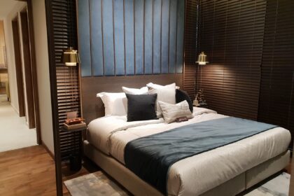 Bedroom Decor Pieces For A Classic Euro Style