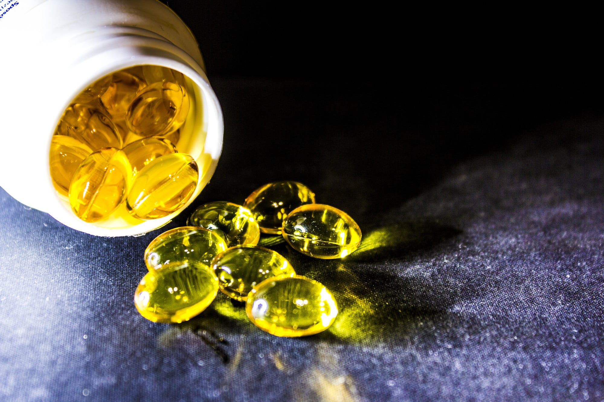 Omega 3 is critical for your overall health and wellbeing. Read on too learn about the signs and symptoms of omega 3 deficiency that you should never ignore.