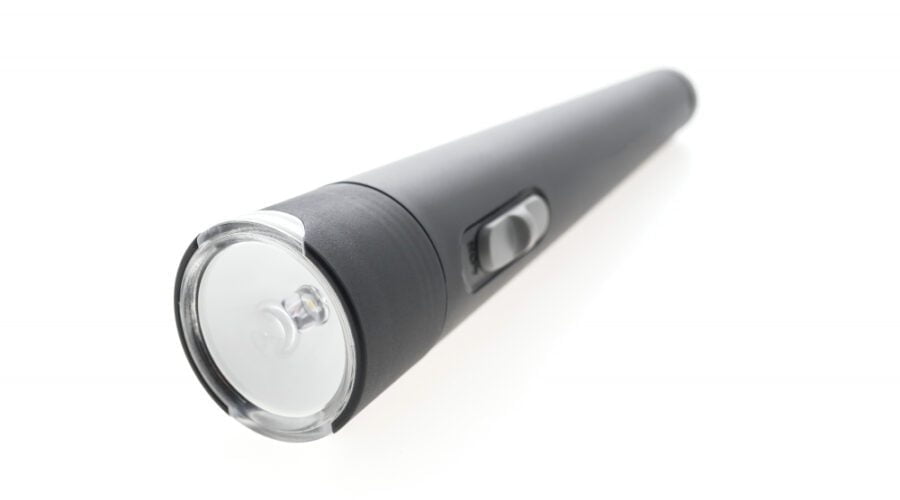 4 Crucial Advantages and Disadvantages of LED Torch