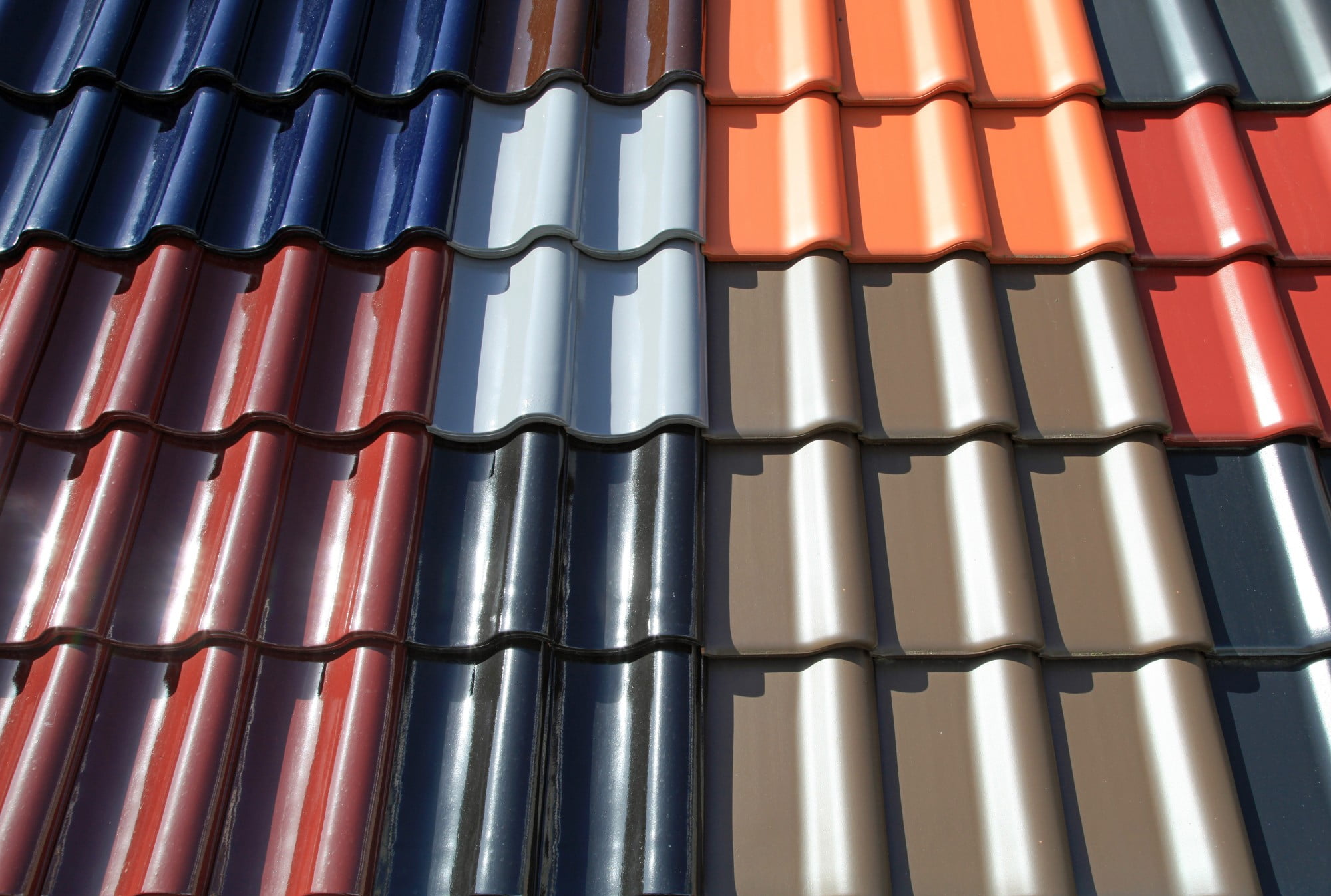 Are you on the hunt for the best roofing material for your commercial building? This is how to choose a material that will work best with your needs.