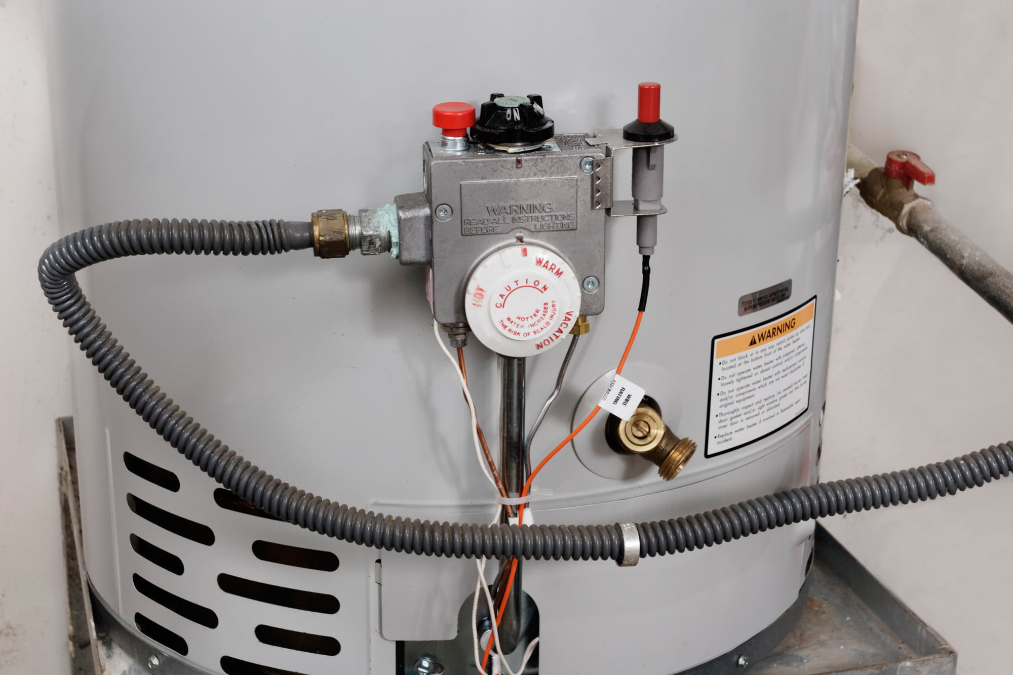 Regular water heater maintenance can extend the life of your unit and help avoid costly repairs. Read about the water heater maintenance tips you need to know.