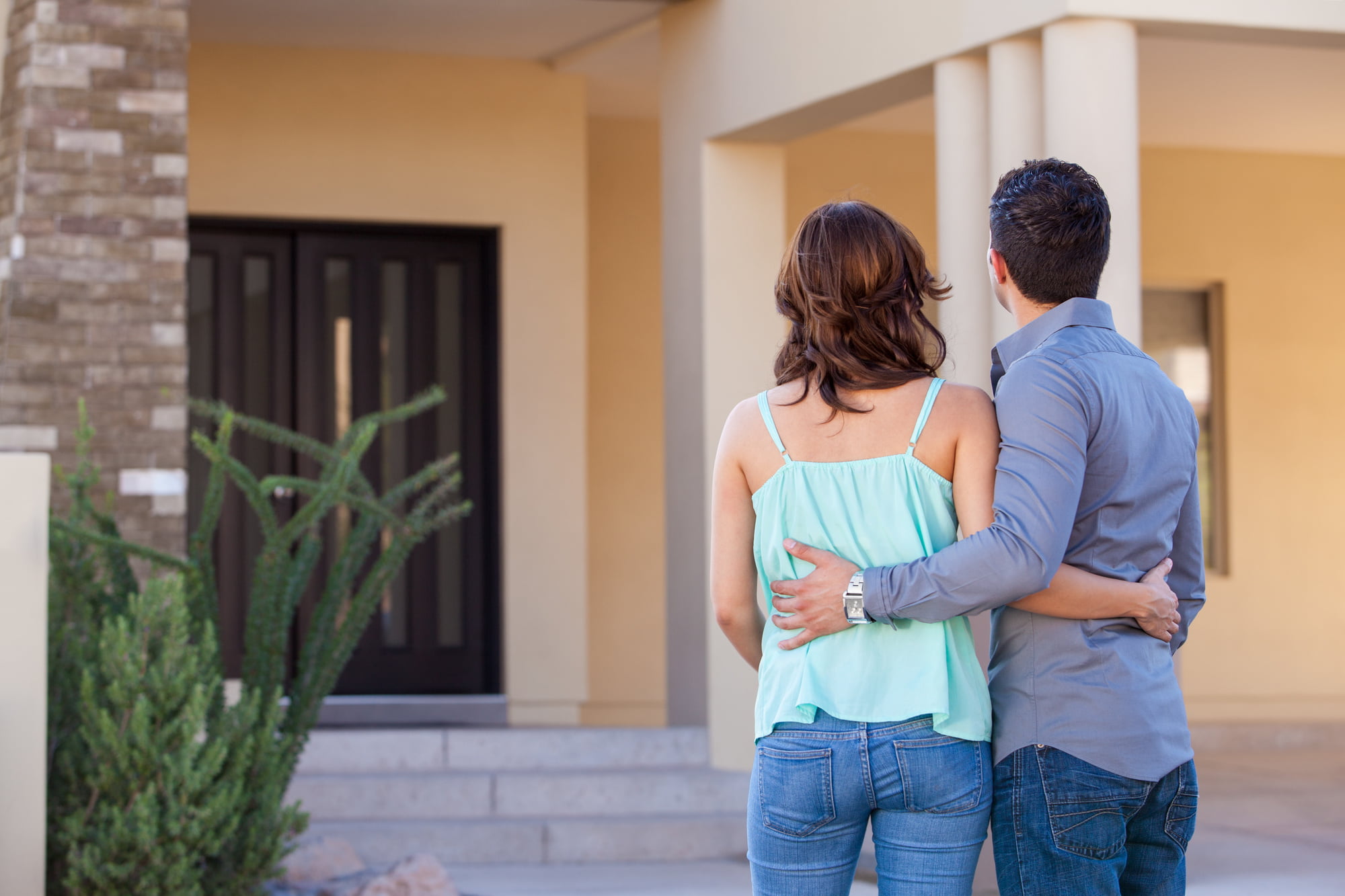 Purchasing your first home may seem challenging, but there are ways to simplify the process. Here are some great tips for buying a house.