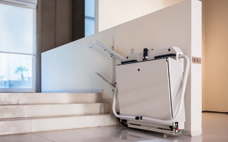 4 Benefits of Wheelchair Lifts