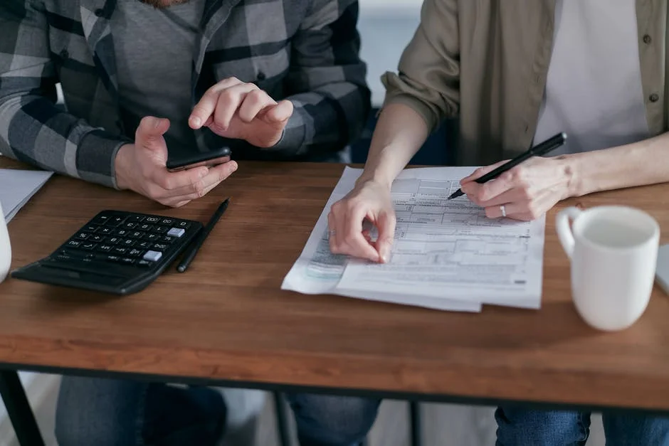 Tax advisor near me: Do you want to know about the benefits of hiring a tax advisor? Read on to learn more about its many advantages.