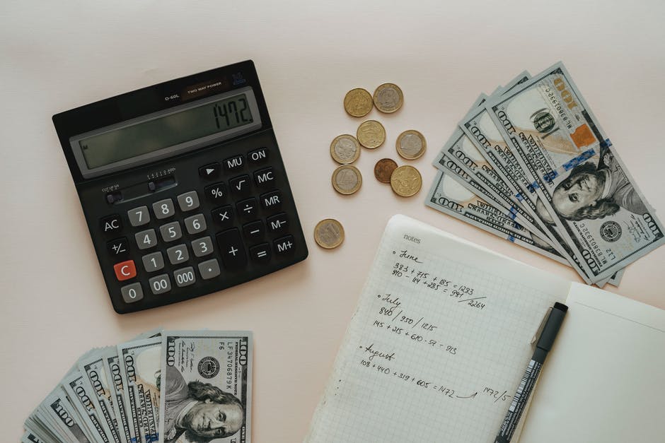 Personal accountant near me: Do you want to know how to choose the right accountant for your business? Read on to learn how to make the right choice.