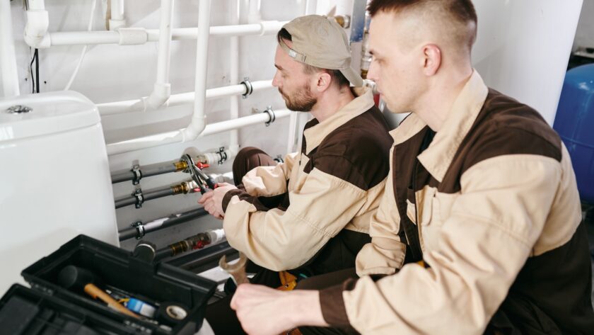 How can the services of a 24-hour plumber be beneficial for you?