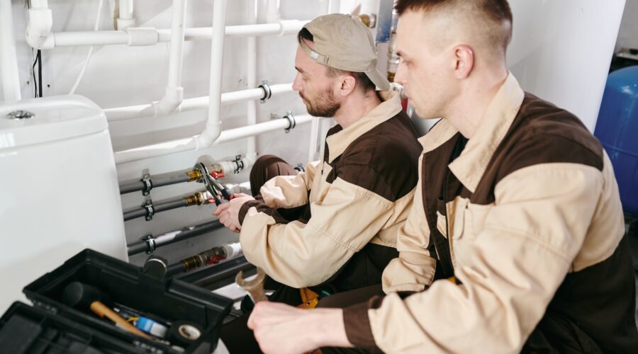 How can the services of a 24-hour plumber be beneficial for you?