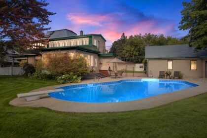 5 Reasons Why Vinyl Pools Are the Best Option for Your Backyard