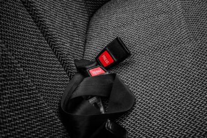Top Signs Your Seat Belt Needs Repair
