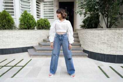 The Benefits of Wide-Leg Jeans