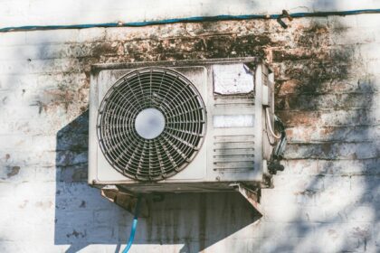 How to Tell if You Need Emergency Air Conditioner Repairs